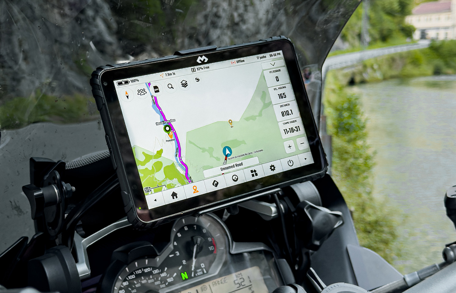 DMD T880X - 8" Professional Rugged Navigation Tablet - Image 5